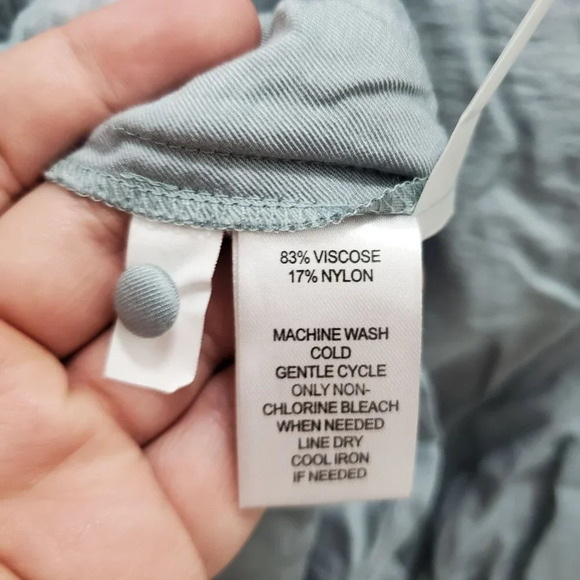 Ann Taylor LOFT Women's Slate Blue Lightweight‎ 1/2 Button Long Sleeve Top NWT S - Picture 8 of 9